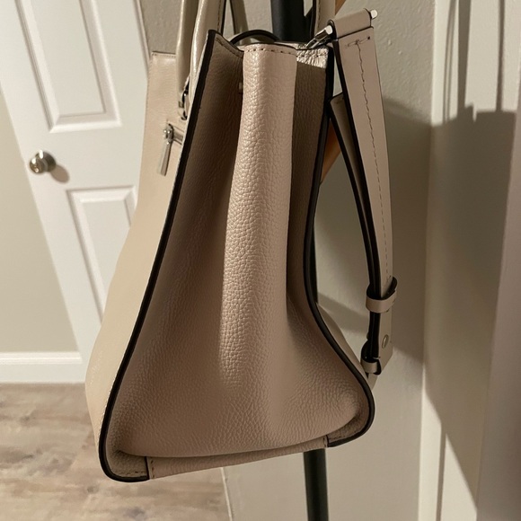 Michael Kors Studio Large Bond Satchel - Picture 7 of 11